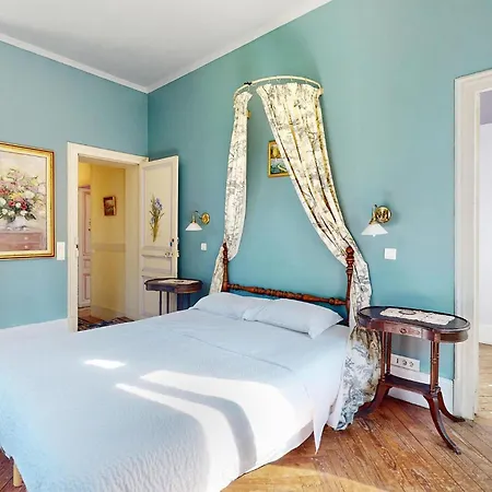 Lovely In Sur Dun La Chapelle-sur-Dun