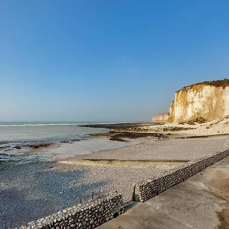 Lovely In Sur Dun Holiday home *