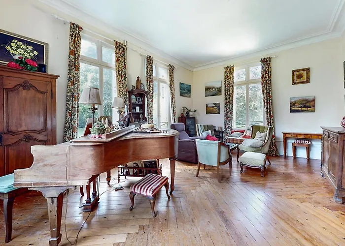 Lovely In Sur Dun La Chapelle-sur-Dun