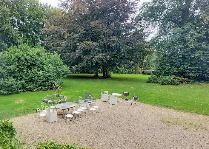 Lovely In Sur Dun Hébergement de vacances La Chapelle-sur-Dun